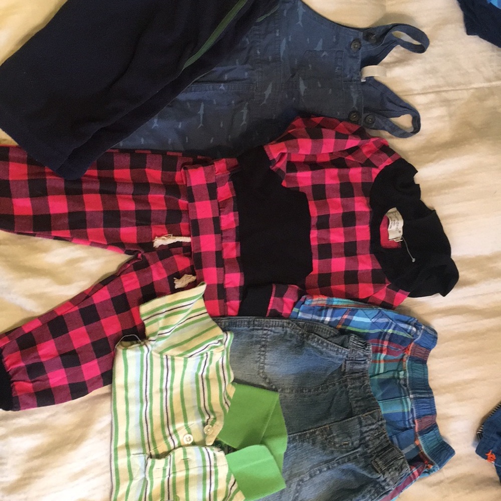 Baby clothes 6-9 months